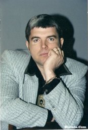 Сергей Азаров