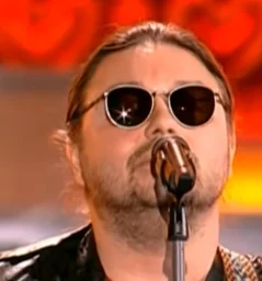 Владимир Захаров