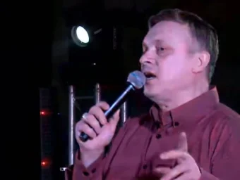 Следственный комитет объявил в международный розыск продюсера «Ласкового мая» Андрея Разина Следственный комитет объявил в международный розыск продюсера «Ласкового мая» Андрея Разина