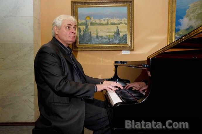 Юрий Куплетный. Мне всё ж роднее тот мотив за Kiss Of Fire