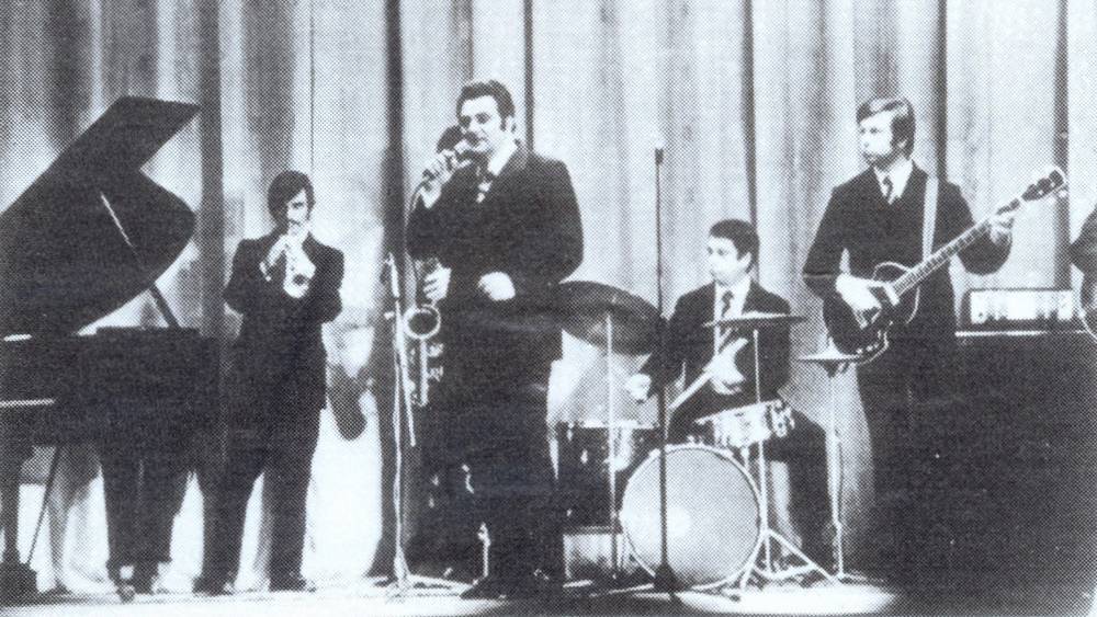 Эмиль Горовец с ансамблем