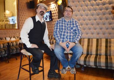 Юрий Михайличенко: «Я бы спел про родину свою, но я её зачем-то не люблю»… Юрий Михайличенко: «Я бы спел про родину свою, но я её зачем-то не люблю»…