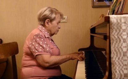 Александра Пахмутова Александра Пахмутова
