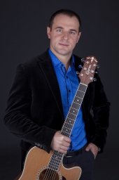 Александр Колесников